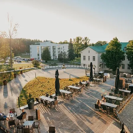 Hotelli Club Saimaan Rauha 4*